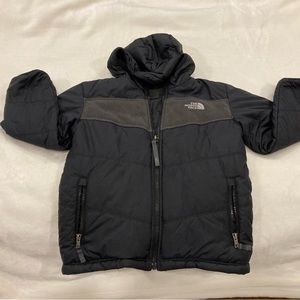 The north face jacket for boys size X/TP 6